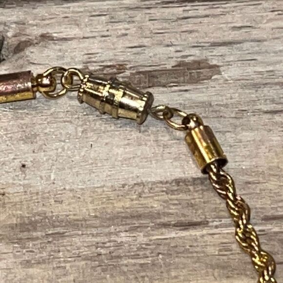 Gold Tone Rope Tennis Bracelet 71/2” Long - Picture 5 of 8